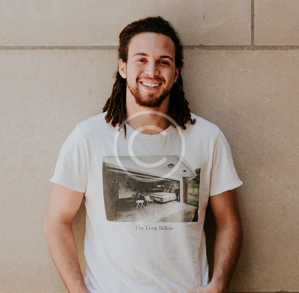 “The Lone Below” Men’s Graphic T-Shirt