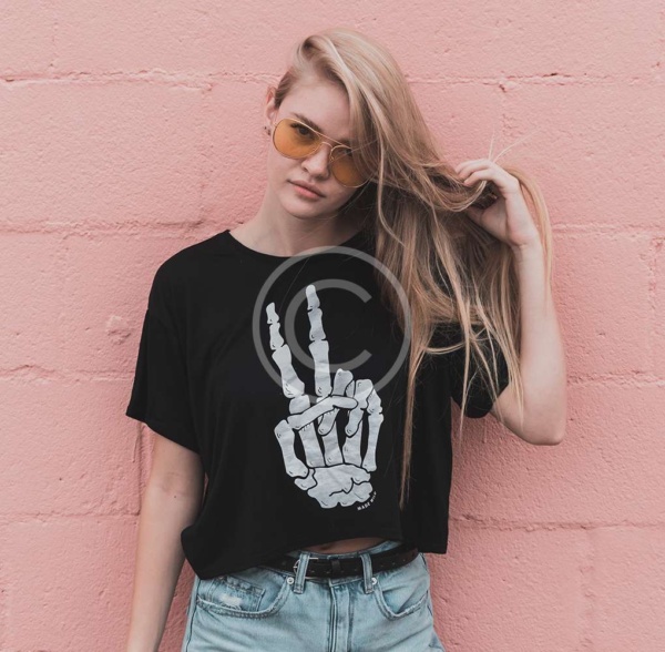 Women’s Relaxed Graphic T-Shirt
