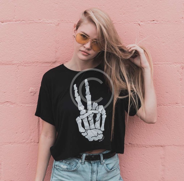 Women’s Relaxed Graphic T-Shirt